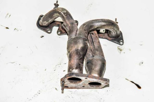 VOLVO 340 ÇIKMA YEDEK PARÇA EMME MANİFOLTU_259